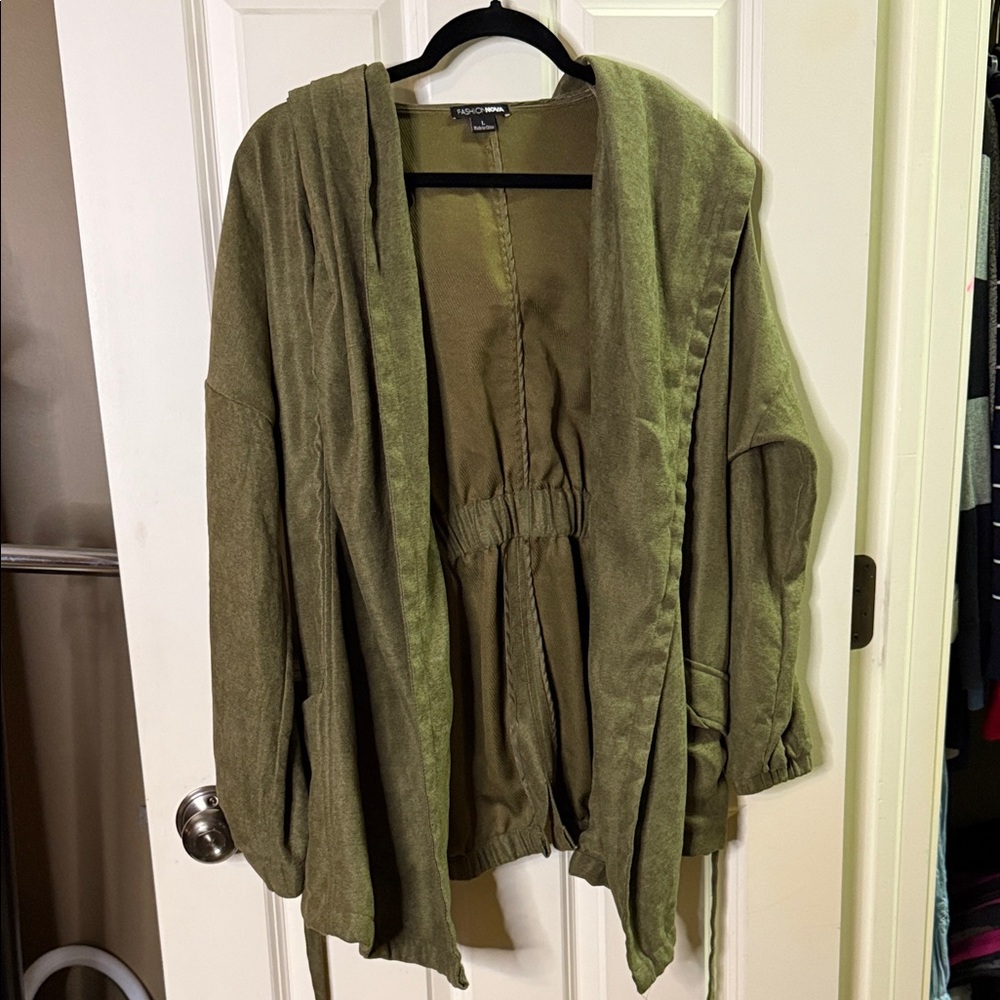 Fashion Nova Green Khaki Cardigan/Jacket